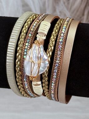 Gorgeous faux pearl wire, wrap, magnetic closure bracelet